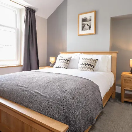 Holiday home Dovestones *