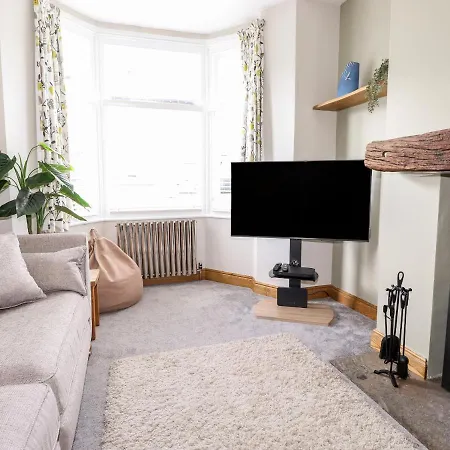 Dovestones Holiday home *